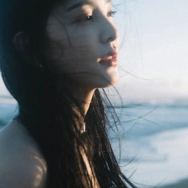 倾物语